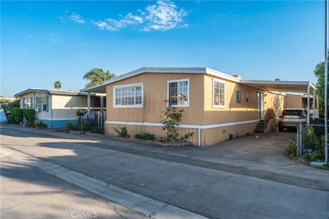 250 N Linden 185, Rialto, CA 92376