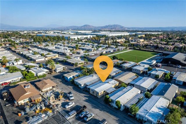 250 N Linden 185, Rialto, CA 92376