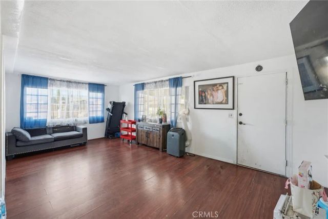 250 N Linden 185, Rialto, CA 92376