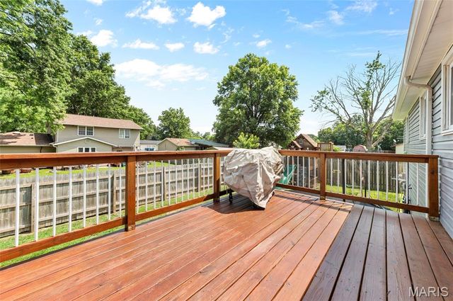 729 Albers Lane, Bethalto, IL 62010