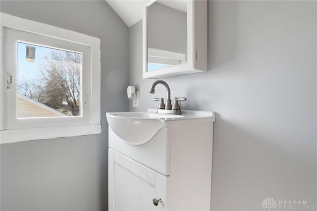 516 S Madriver Street, Bellefontaine, OH 43311