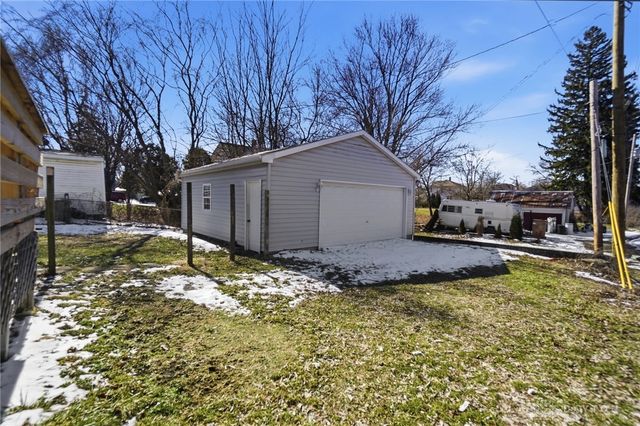 516 S Madriver Street, Bellefontaine, OH 43311