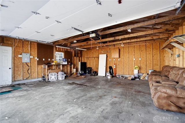 516 S Madriver Street, Bellefontaine, OH 43311