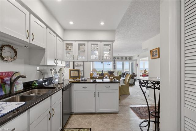 2320 Mooring PL, Virginia Beach, VA 23451