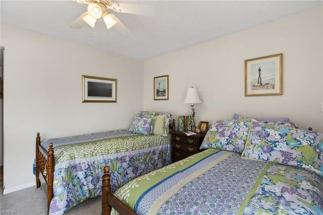 2320 Mooring PL, Virginia Beach, VA 23451