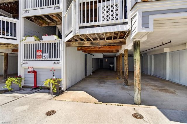 2320 Mooring PL, Virginia Beach, VA 23451