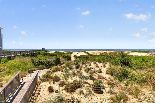 2320 Mooring PL, Virginia Beach, VA 23451