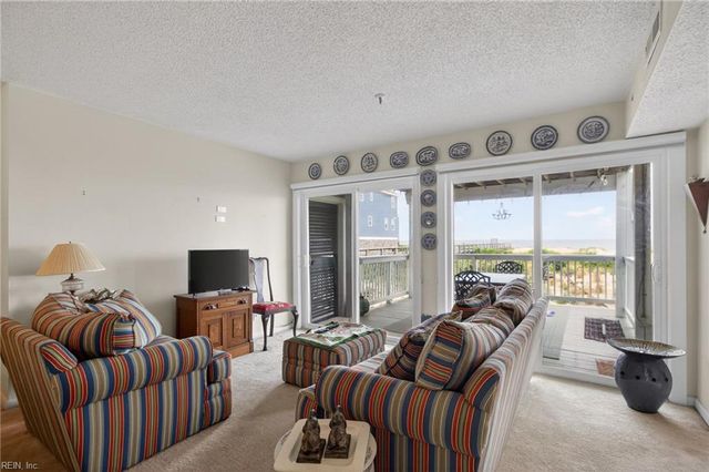 2320 Mooring PL, Virginia Beach, VA 23451