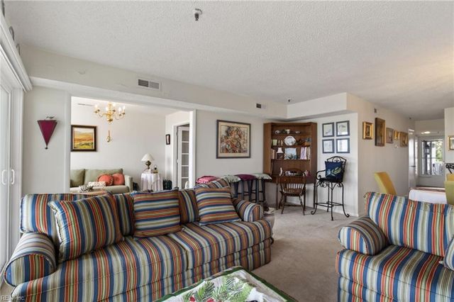 2320 Mooring PL, Virginia Beach, VA 23451