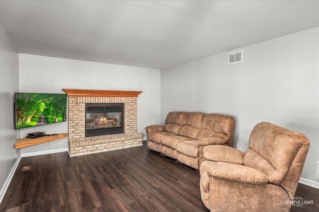 1119 Cathy Drive, Joliet, IL 60431