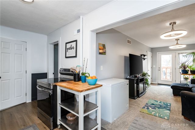 330 East Street, Springboro, OH 45066