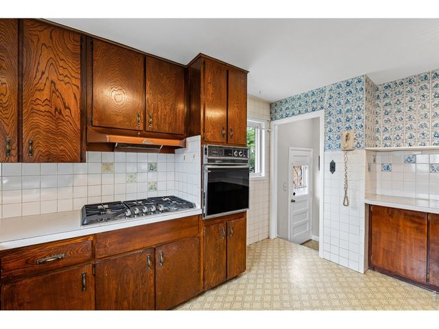 10674 Grant Dr, Northglenn, CO 80233