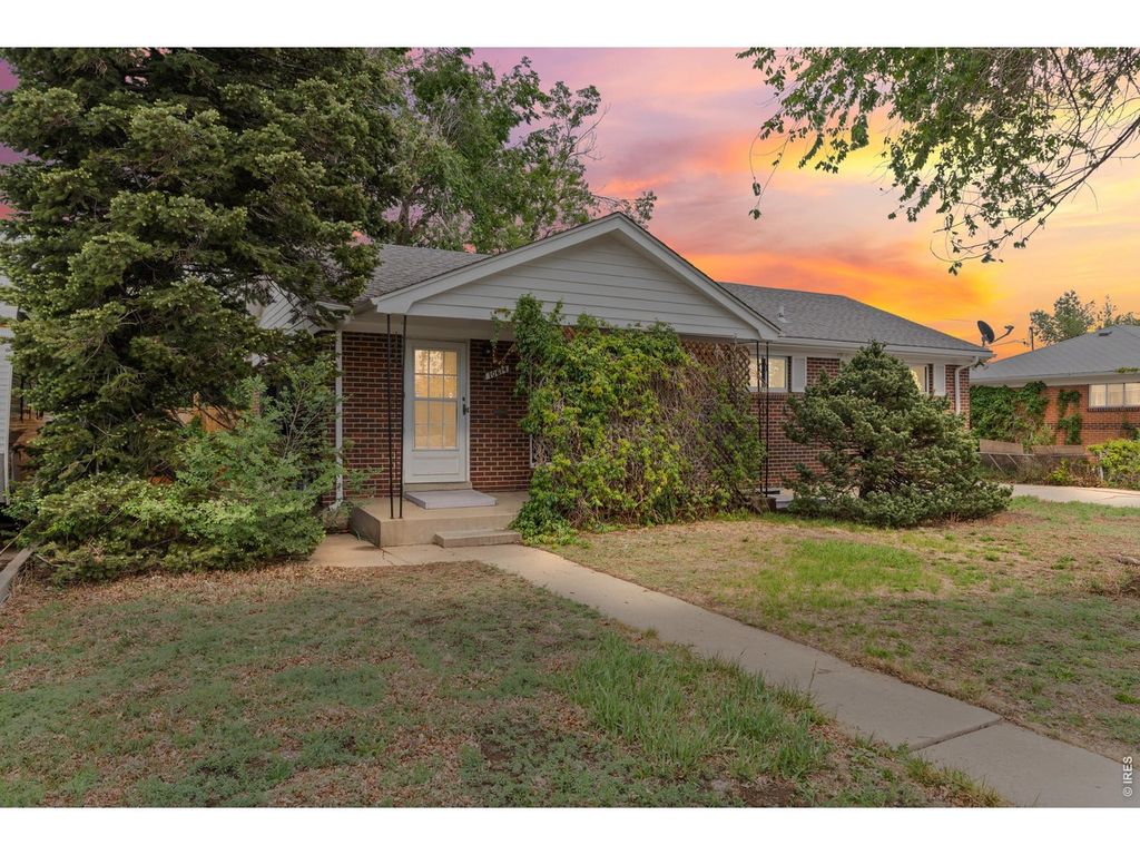 10674 Grant Dr, Northglenn, CO 80233