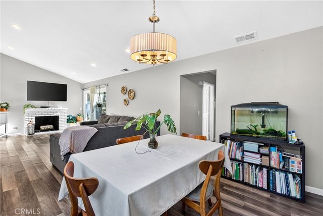8433 E Saratoga, Anaheim, CA 92808