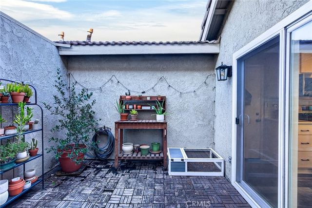 8433 E Saratoga, Anaheim, CA 92808