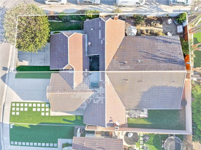 8433 E Saratoga, Anaheim, CA 92808
