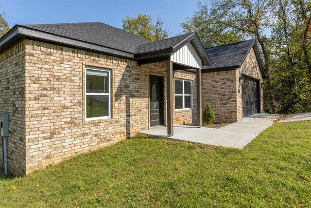 10 Olmsted Lane, Bella Vista, AR 72715
