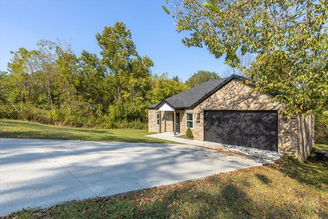 10 Olmsted Lane, Bella Vista, AR 72715