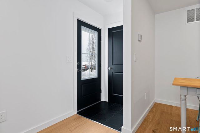 179 Butternut Street 7, Middletown, CT 06457