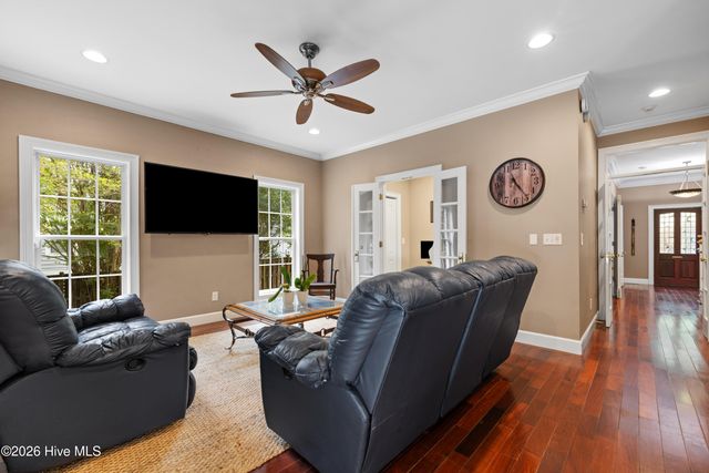 105 Francis Marion Drive, Wilmington, NC 28411