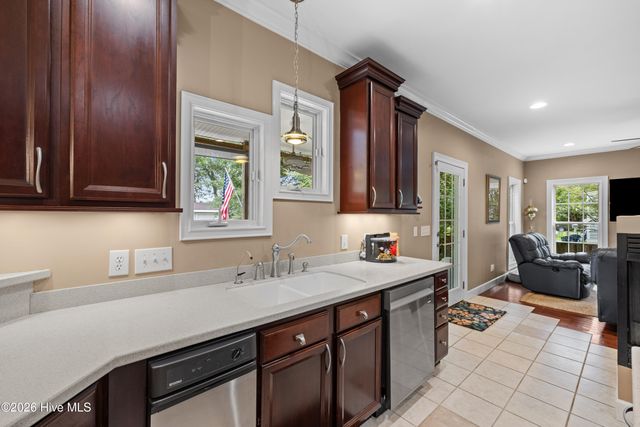 105 Francis Marion Drive, Wilmington, NC 28411