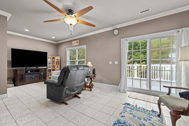105 Francis Marion Drive, Wilmington, NC 28411