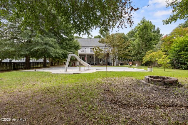 105 Francis Marion Drive, Wilmington, NC 28411