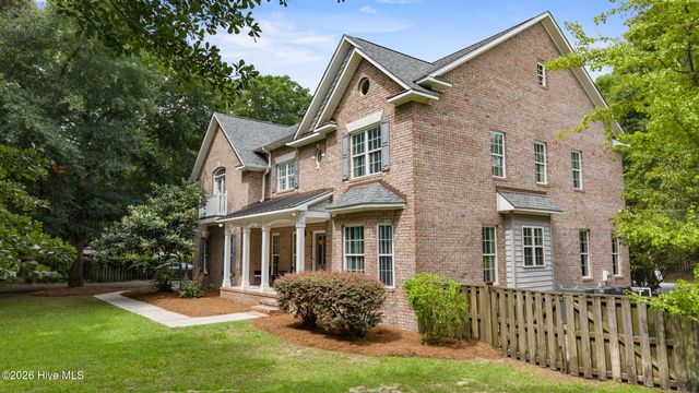 105 Francis Marion Drive, Wilmington, NC 28411