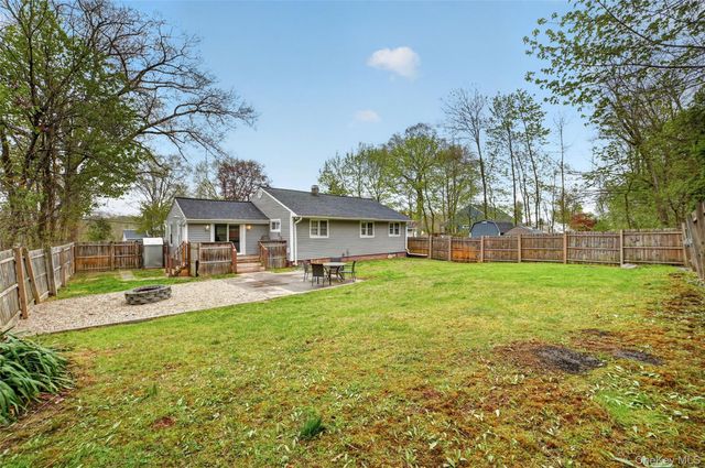 2157 Allan Avenue, Yorktown Heights, NY 10598