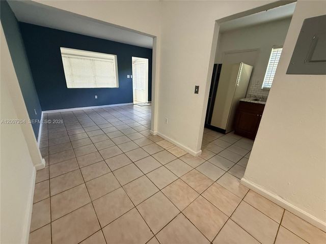 2483 SW 11th St 2483, Miami, FL 33135