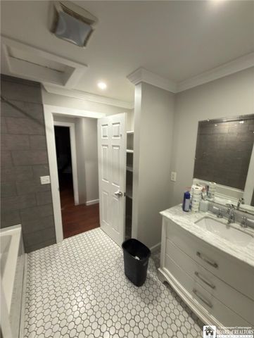 13 Burgess Street, Hanover, NY 14136