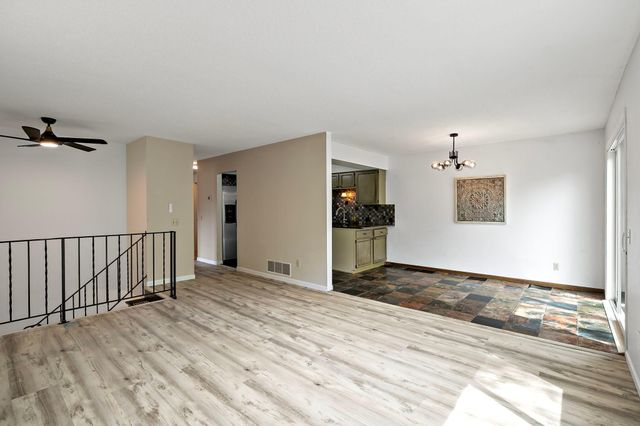 2890 Castleford Court, Woodbury, MN 55125