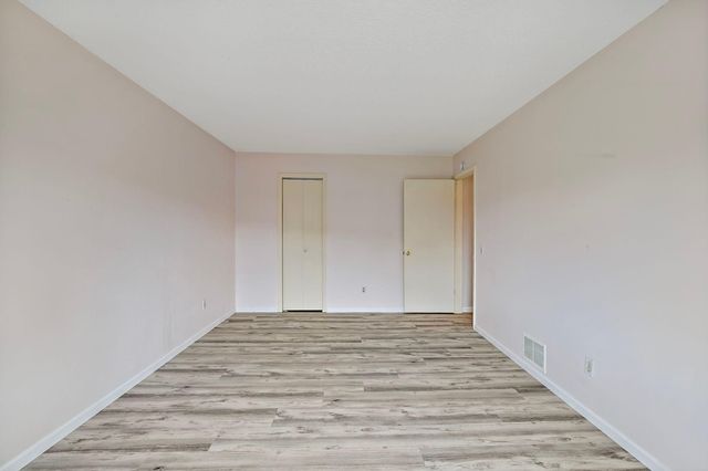 2890 Castleford Court, Woodbury, MN 55125