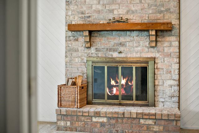2890 Castleford Court, Woodbury, MN 55125