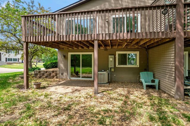 2890 Castleford Court, Woodbury, MN 55125