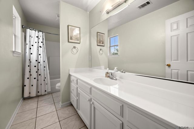 3525 Myrtle Grove Dr, Baton Rouge, LA 70810