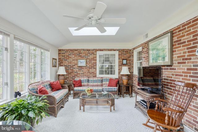 120 WOODLAND RD, York, PA 17403