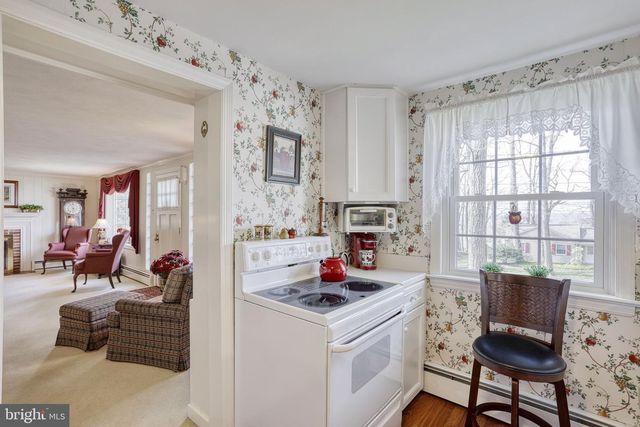 120 WOODLAND RD, York, PA 17403