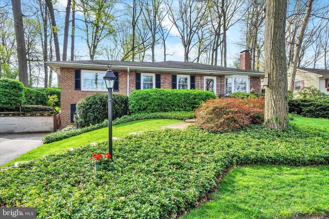 120 WOODLAND RD, York, PA 17403