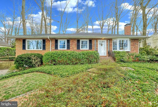 120 WOODLAND RD, York, PA 17403