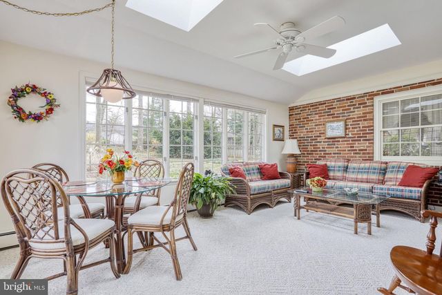 120 WOODLAND RD, York, PA 17403