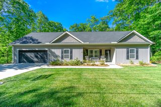 141 Woodland Way, Signal Mountain, TN 37377