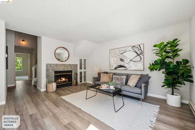 214 Bayside Ct, Richmond, CA 94804