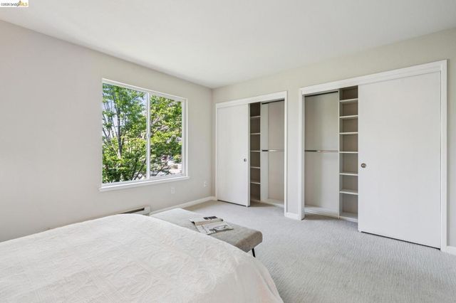 214 Bayside Ct, Richmond, CA 94804