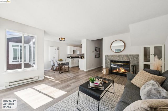214 Bayside Ct, Richmond, CA 94804