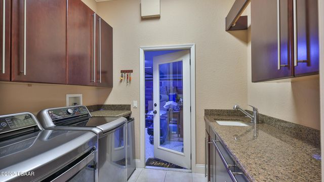 2602 Spruce Creek Boulevard, Port Orange, FL 32128