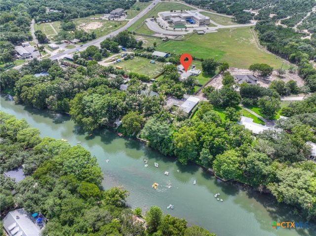 635 Riverside Path, Canyon Lake, TX 78133