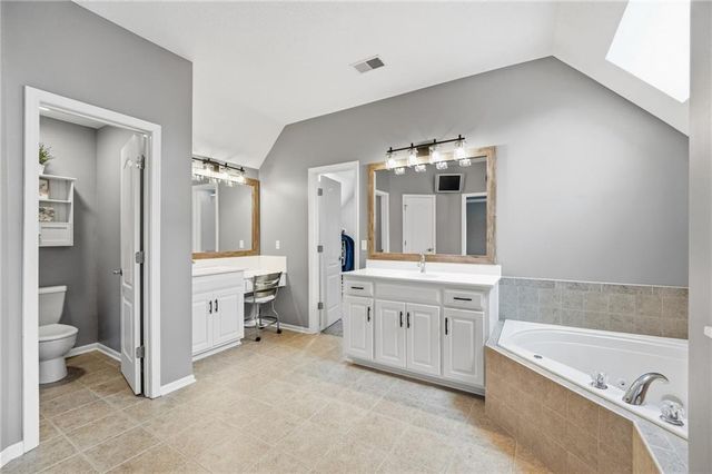 13813 Richards Street, Overland Park, KS 66221