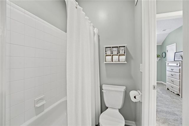 13813 Richards Street, Overland Park, KS 66221