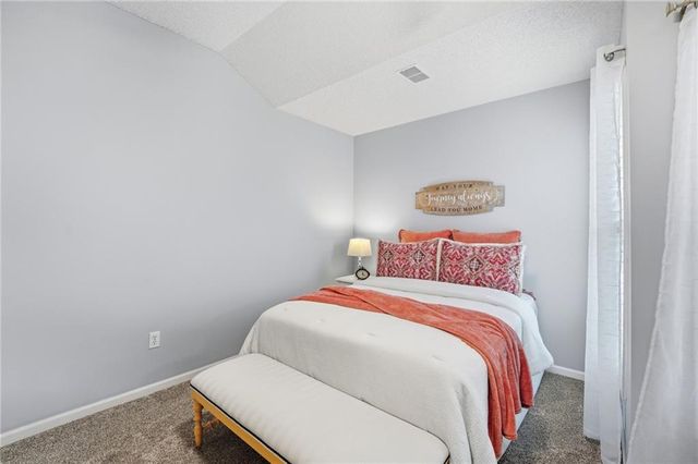 13813 Richards Street, Overland Park, KS 66221